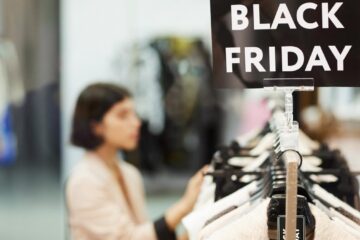 Când este Black Friday în 2026. Ziua cu cele mai bune prețuri din an