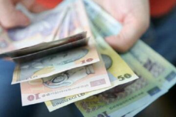 Cât câștigă românii? Domeniile și județele cu cele mai mari salarii