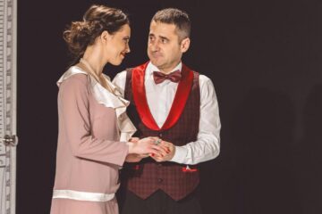 Comedia AMANTA NOASTRĂ DE LA MINISTER se reia la Teatrul Dramaturgilor, sala Ion Băieşu, pe 17 septembrie