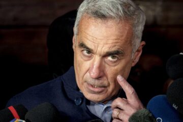 „Se vorbește pe holurile Parlamentului”. Un deputat PNL acuză statul român că îl protejează pe Călin Georgescu