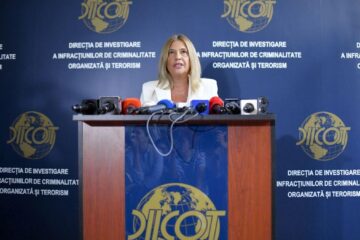 Dezvăluiri DIICOT în dosarul lui Călin Georgescu: 100.000 de euro urmau să ajungă la campania electorală a liderului grupului. Prejudiciu de peste 1,1 milioane de euro