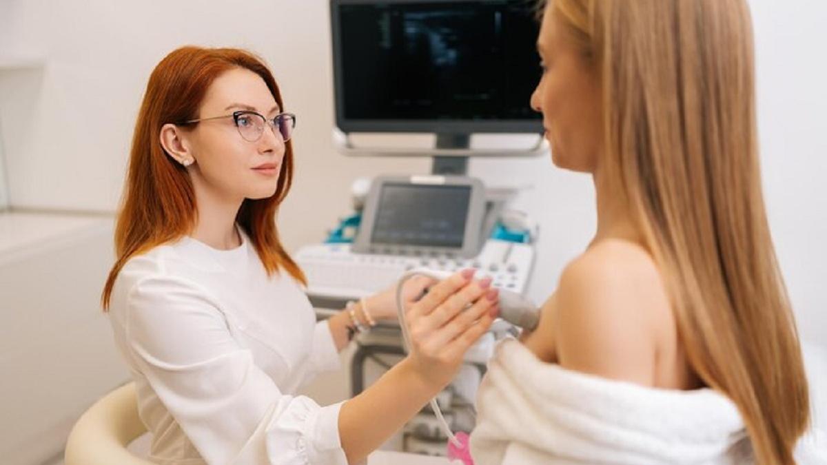 Două obiceiuri care cresc riscul de cancer de sân la femeile de 30 și 40 de ani