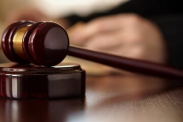 Escrocherie cu o boală inventată: Bărbat judecat după ce a păcălit donatorii cu peste 170.000 de lei