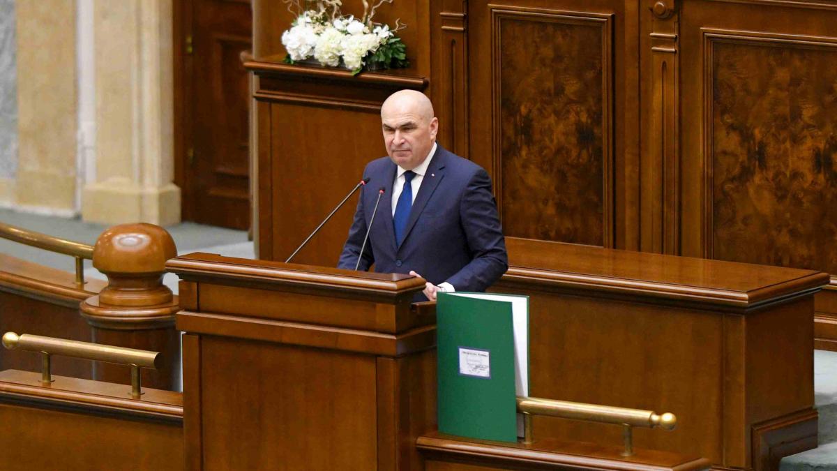 Ilie Bolojan, senatorul PNL de la USR. Premierul are dublă personalitate politică