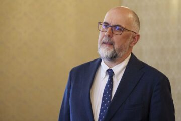 Kelemen Hunor avertizează înaintea votului de învestire: „Fără Guvern vom fi sancționați cu toții”