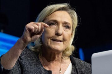 Rusia, pusă la zid de Marine Le Pen și Bardella. RN condamnă „actele ostile” împotriva Franței