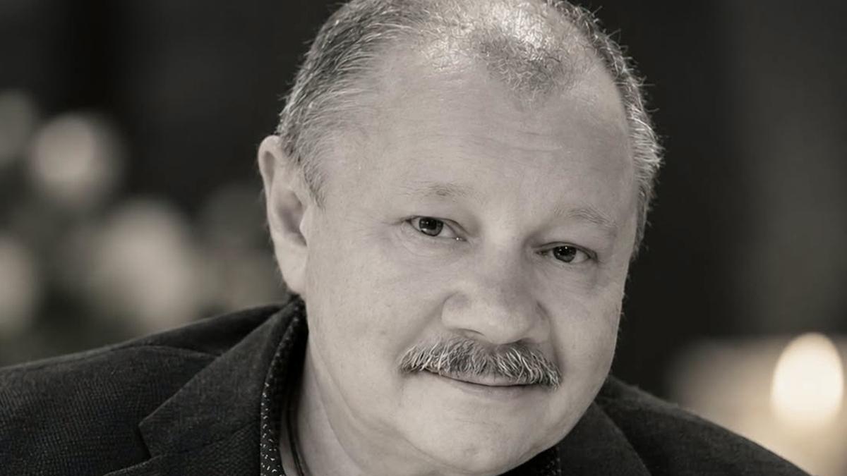 Pierdere grea pentru mass-media din România: S-a stins din viață analistul și jurnalistul George Scarlat