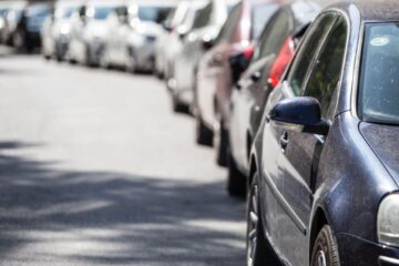 Salt uriaș pentru români: numărul celor care nu-și permit o mașină s-a înjumătățit într-un an