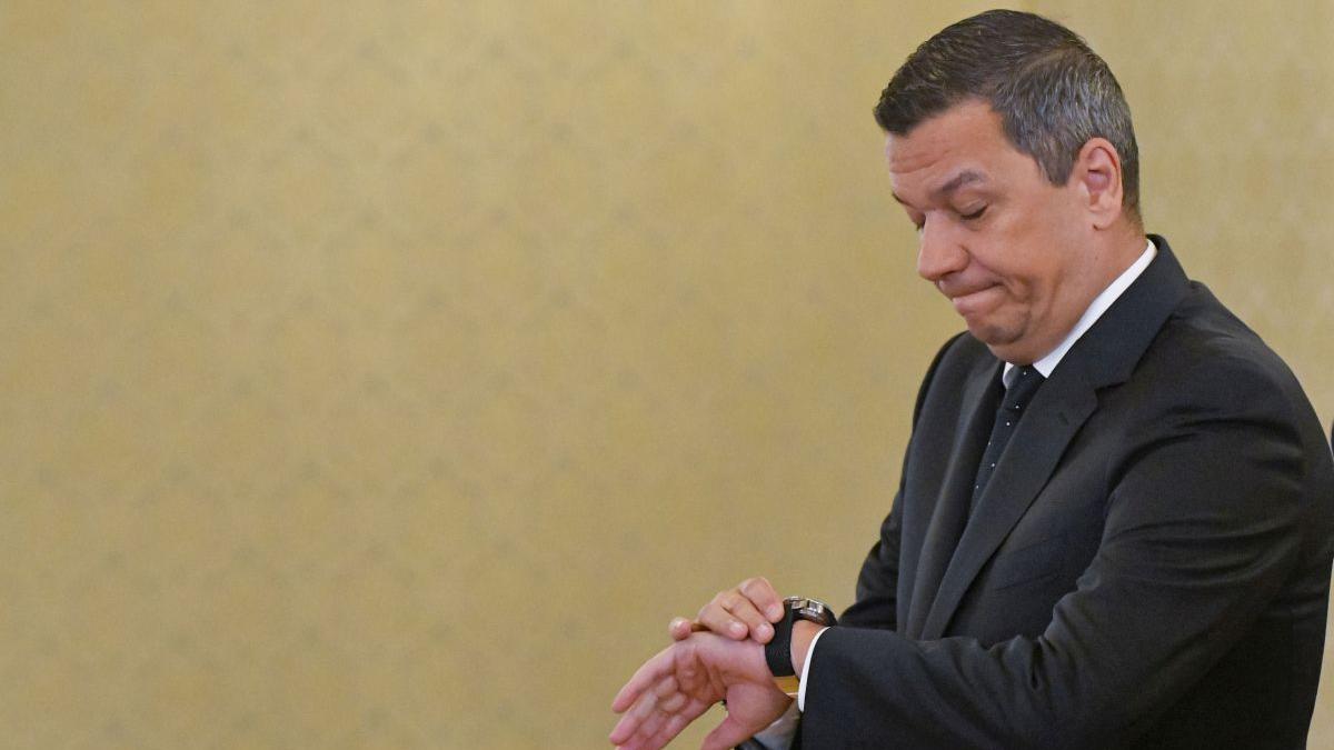 Scandal între PSD și Siegfried Mureșan. Grindeanu: „La ce salariu de europarlamentar are, își permite o variantă premium la ChatGPT”