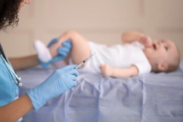 Statistici îngrijorătoare în Sănătate: O treime dintre copiii din România nu sunt vaccinați conform schemei naționale