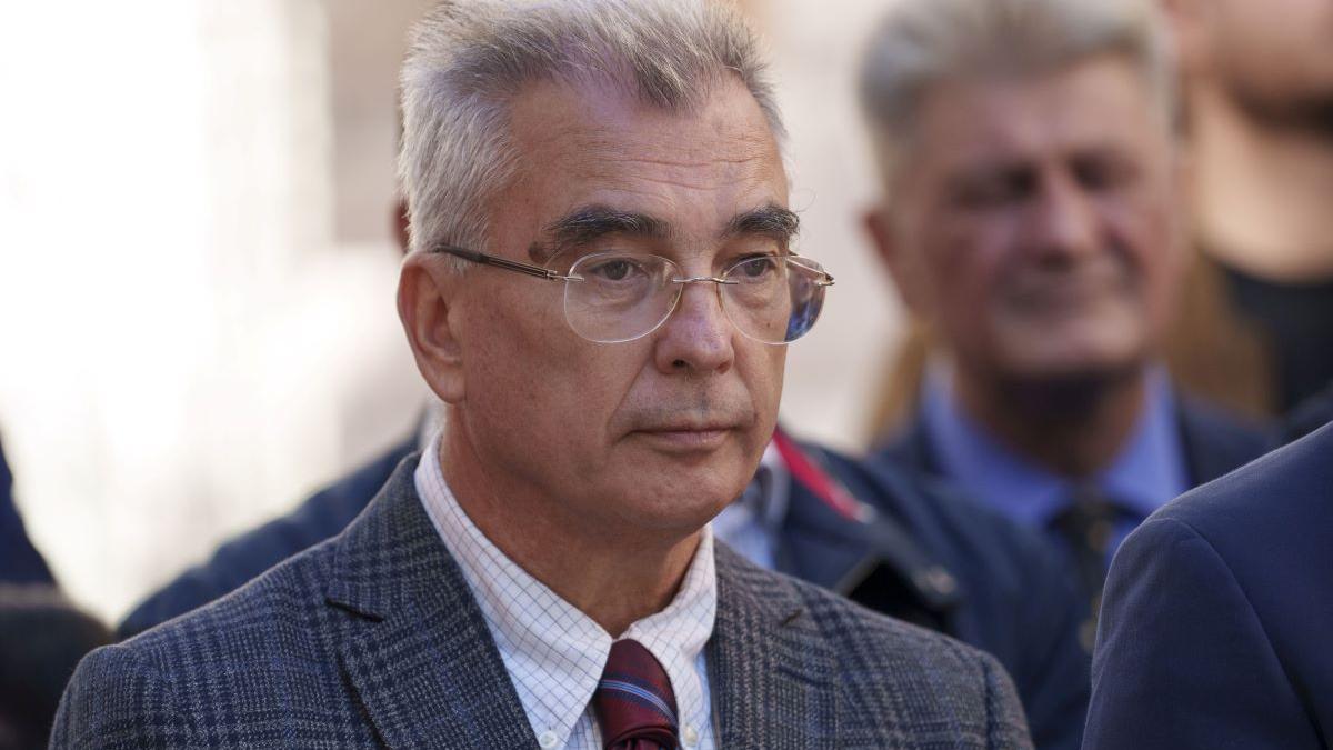Atac dur de la AUR: Desemnarea lui Luca Niculescu ca premier, comparată cu tacticile regimului Carol al II-lea