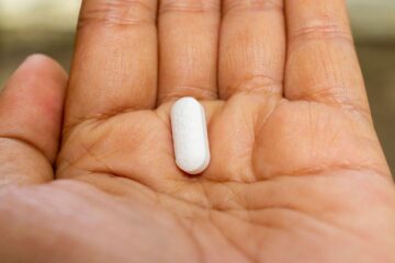 Statine: greșeala pe care o fac mulți pacienți când iau medicamente pentru colesterol. Simptomele care nu trebuie ignorate