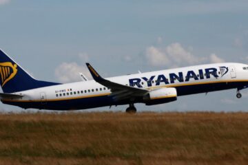 Biletele de avion s-ar putea scumpi cu până la 20% în Europa. Avertismentul șefului Ryanair