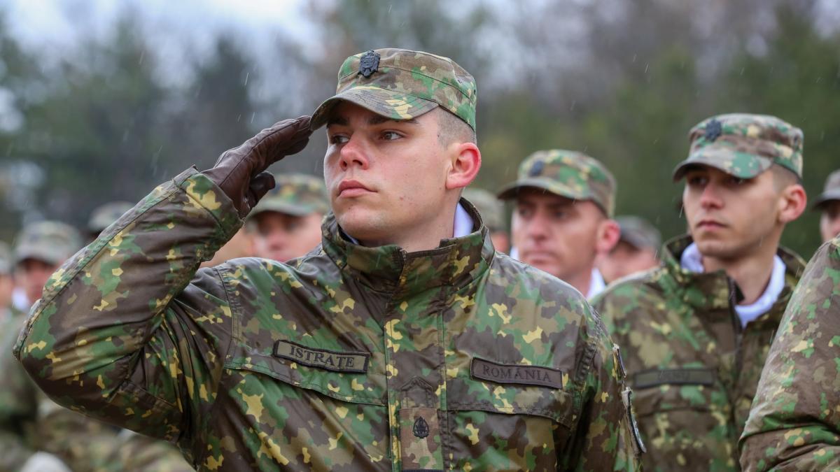 Campanie de dezinformare vizând armata: Nu se fac încorporări! Ordinul apărut în spațiul public este fals.