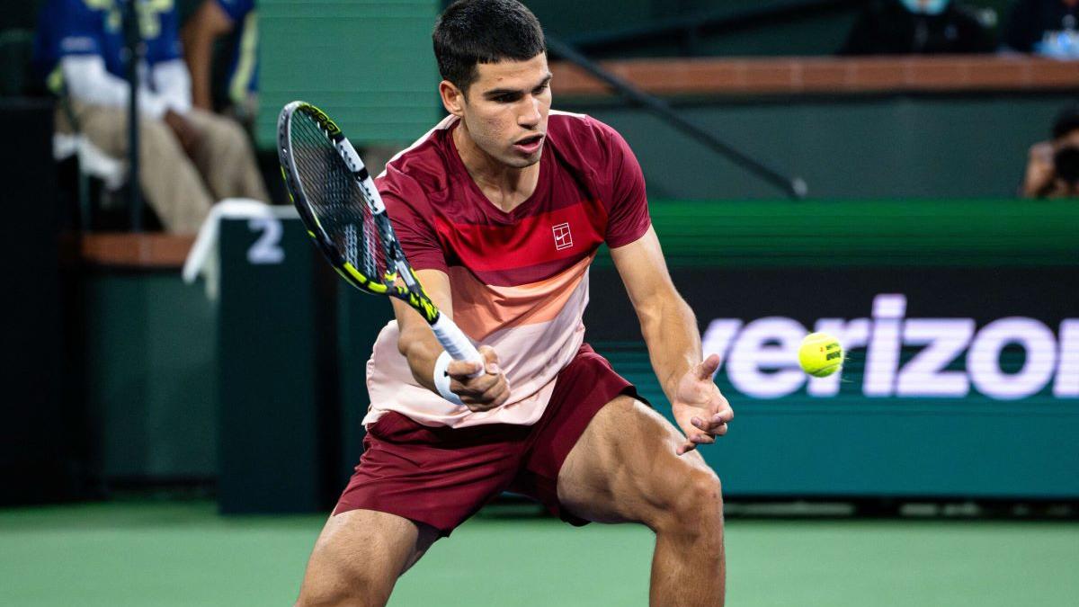 Carlos Alcaraz își apără trofeul la Tokyo și repetă o performanță veche de 32 de ani