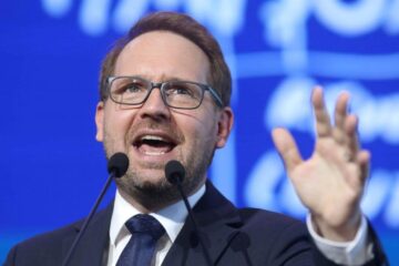 Dominic Fritz cere alegeri anticipate: „Nu putem decide de frica unui rezultat”