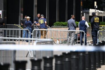 FBI a dejucat un atac terorist inspirat de ISIS asupra unuia dintre cele mai mari malluri din SUA