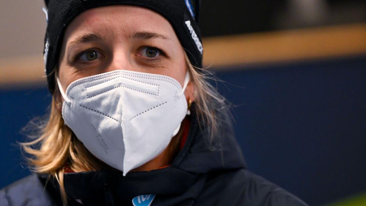 Filtrul de aer care se „încarcă” la soare. Noua tehnologie poate schimba măștile și purificatoarele