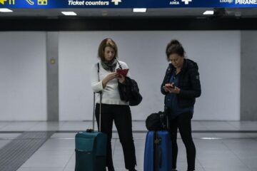 Atenție dacă pleci în Italia în noiembrie! Trei zile cu greve care pot da peste cap zborurile și trenurile