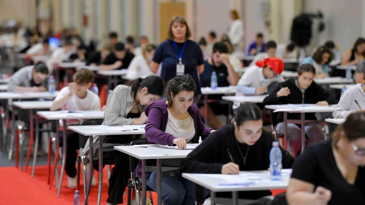 Rezidențiat 2026: înscrierile încep azi. Calendarul și actele necesare. Ai 13 zile să depui dosarul, iar o greșeală te scoate din concurs