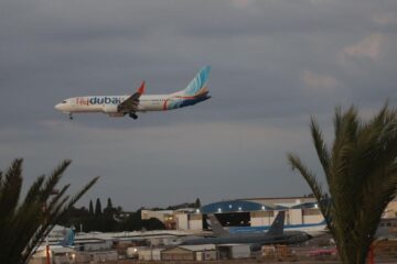 Noi informații despre atacul de la bordul avionului Flydubai. Cine este copilotul care a atacat comandantul aeronavei?
