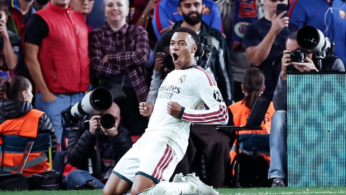 Real Madrid dă lovitura în fața Barcelonei și dinamitează lupta la titlu în Spania. Mourinho, victorie uriașă pe Camp Nou