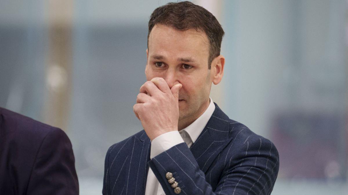 Robert Negoiță: „Un director din firma fratelui meu a plecat șofer la STB, pentru mai mulți bani”