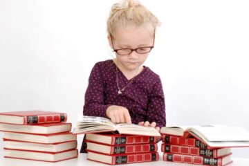 Tehnologia promite să accelereze învățarea. Cât de aproape suntem de această realitate?
